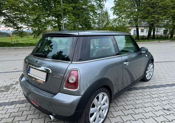 MINI ONE cena 18500 przebieg: 201000, rok produkcji 2010 z Chrzanów małe 154